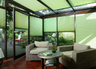 ����� ������ Cosiflor ������� FE � PLE-12 � ��������������� Somfy LW-25